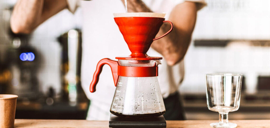 Cómo Preparar Café con Cafetera V60: Una Guía Detallada